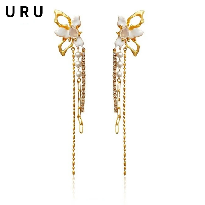 

Fashion Jewelry 925 Silver Needle Flower Earrings Hot Sale Popular High Quality Copper Pearl Crystal Dangle Earrings For Women