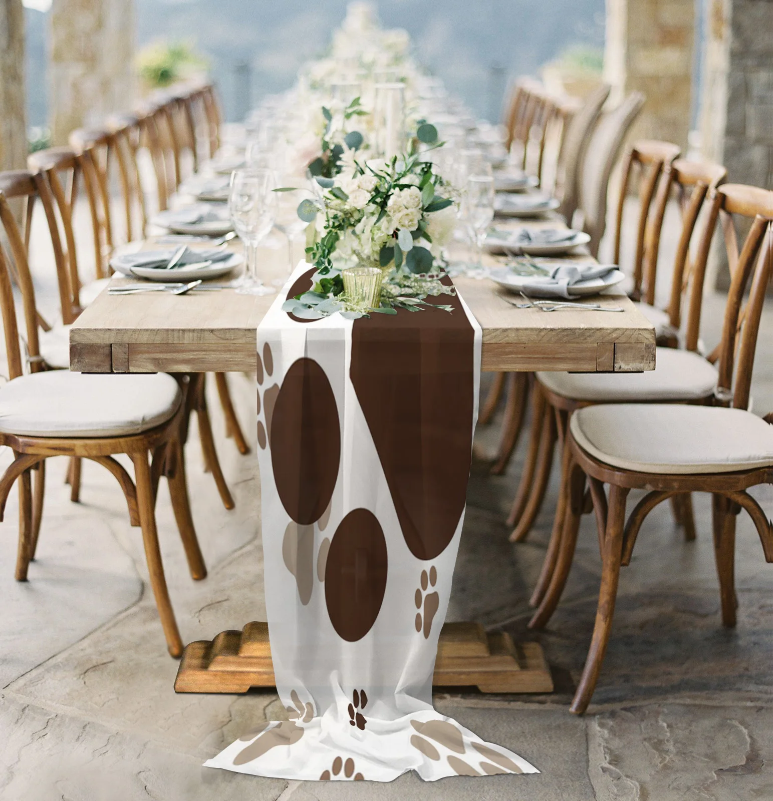 

Animal Footprints Anime Chiffon Table Runner for Wedding Celebration Banquet Festival Party Backdrop Decor