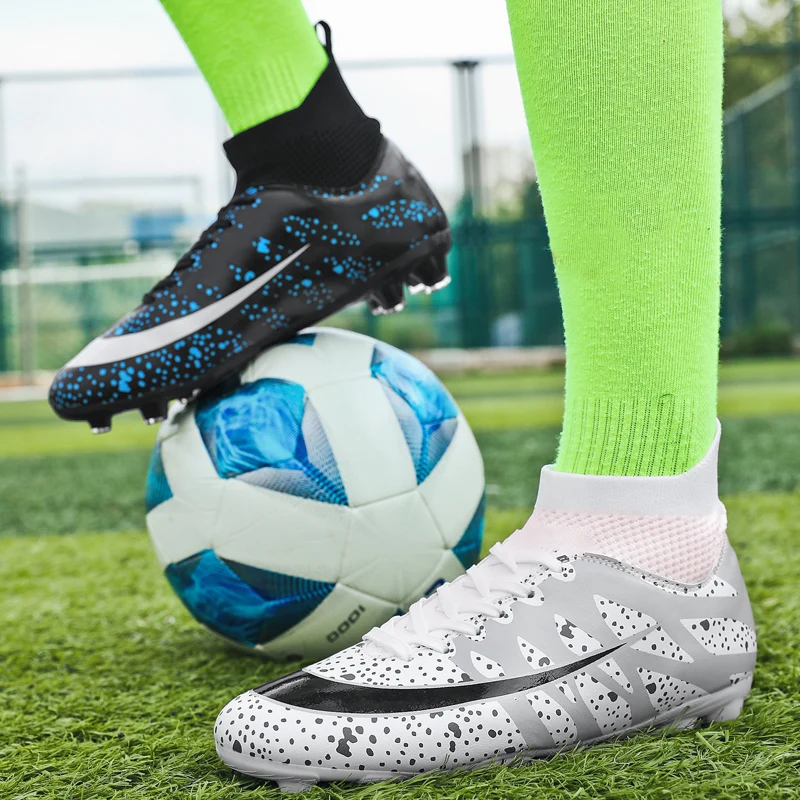 Men Soccer Shoes Sneakers Women Cleats Professional Football Boots Kids Futsal Football Shoes for Boys Girl Tennis Footy