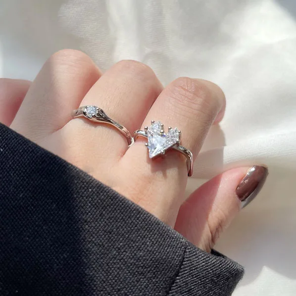 

South Korea Style Sweet Elegant Sparkling Love Heart Crystal Rings For Women Couple New Wedding Jewelry Gift