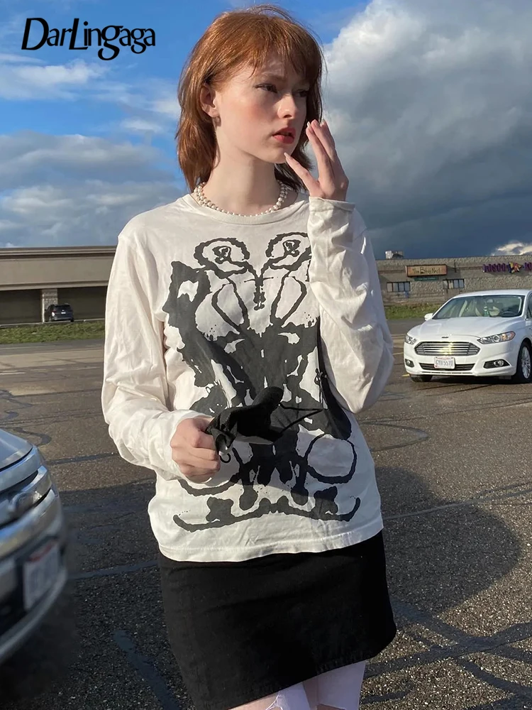 

Darlingaga Harajuku Graphic Printed White Long Sleeve Female T-shirt Casual Grunge Goth Autumn Tops Cute Sweat Tee Pullover Y2K