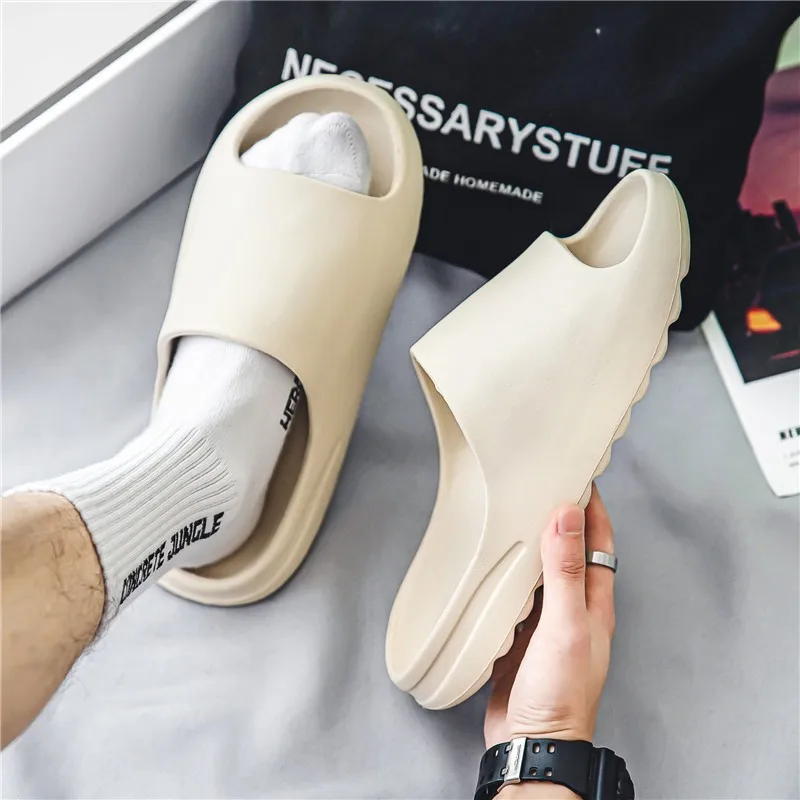 Men Women Beach Slippers Luxury Brand Fashion Sandals Summer Outdoor Indoor Non-Slip New Designer Ladies Shoes Platform Slides