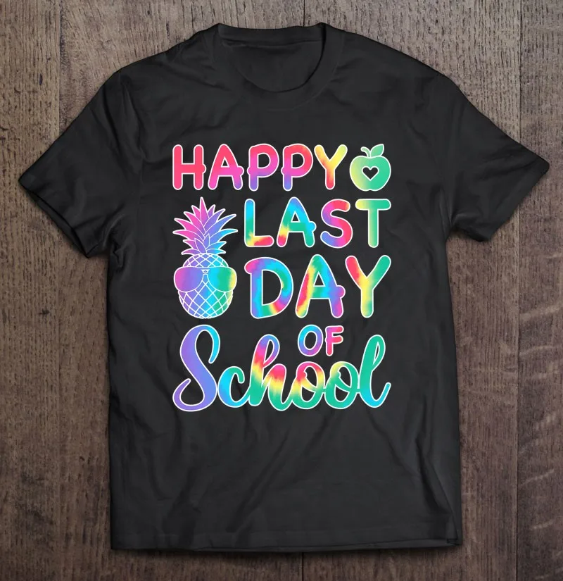 

Футболка с надписью «Happy Last Day Of School»