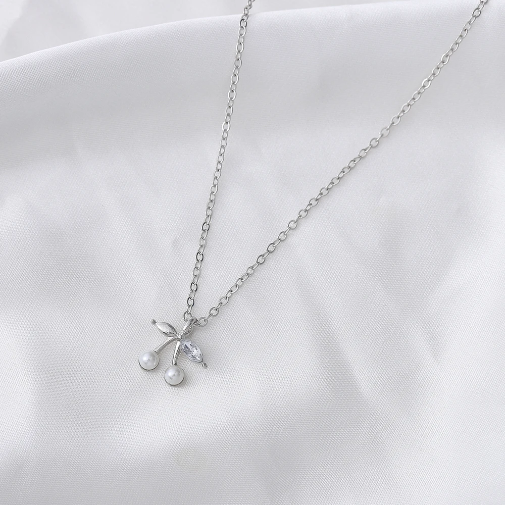 

2022 New Silver Cherry Pearl Pendant Necklace Female Fashion Light Luxury Collarbone Chain For Women Party Gifts Jewerly