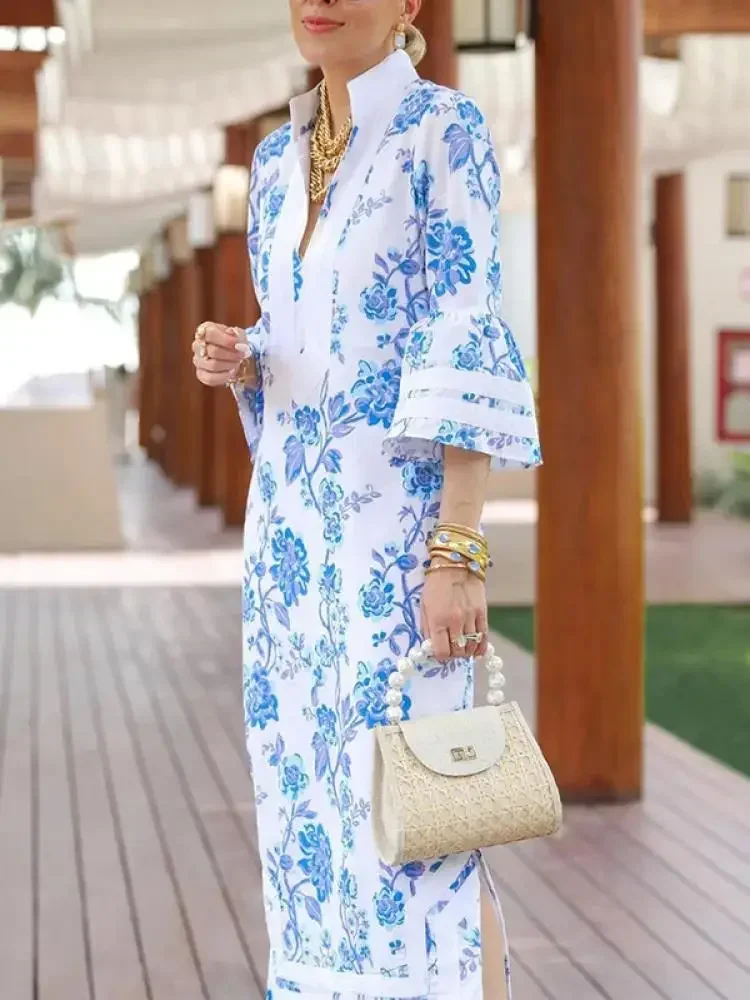 Женское летнее платье с цветочным принтом V-образным вырезом и расклешенными