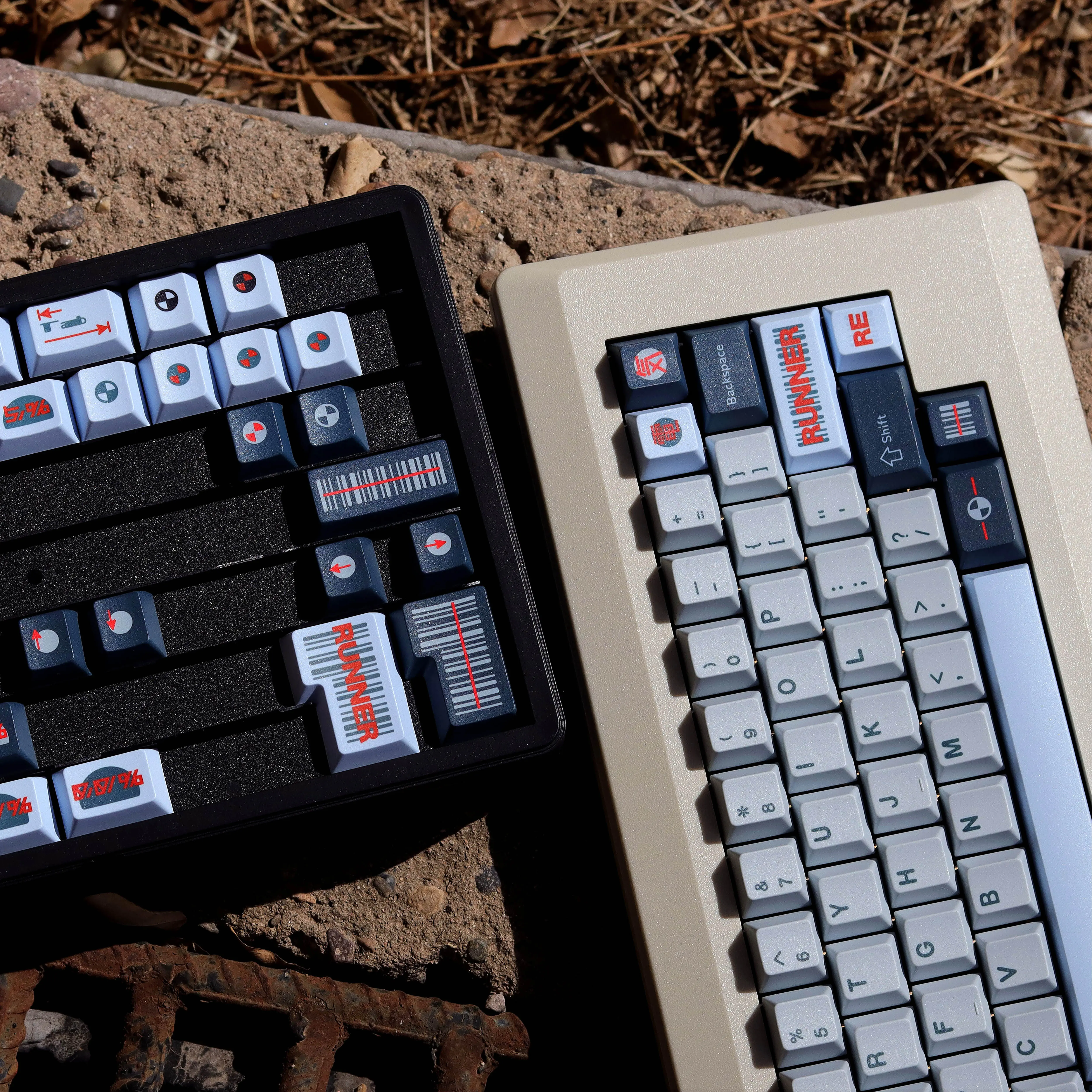 Фото Механические кейкапы Keebox Runner Electric PBT с сублимационной печатью, профиль Cherry, полный комплект для самостоятельной сборки №5