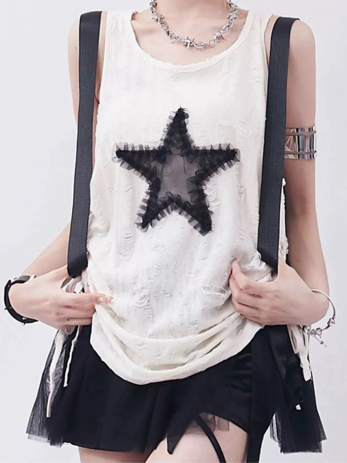 

QWEEK Y2k Bandage Sexy Tank Tops Women Aesthetic Grunge Star Lace Tops 90s Streetwear Sweet Cute Apricot Sleeveless Tops Summer