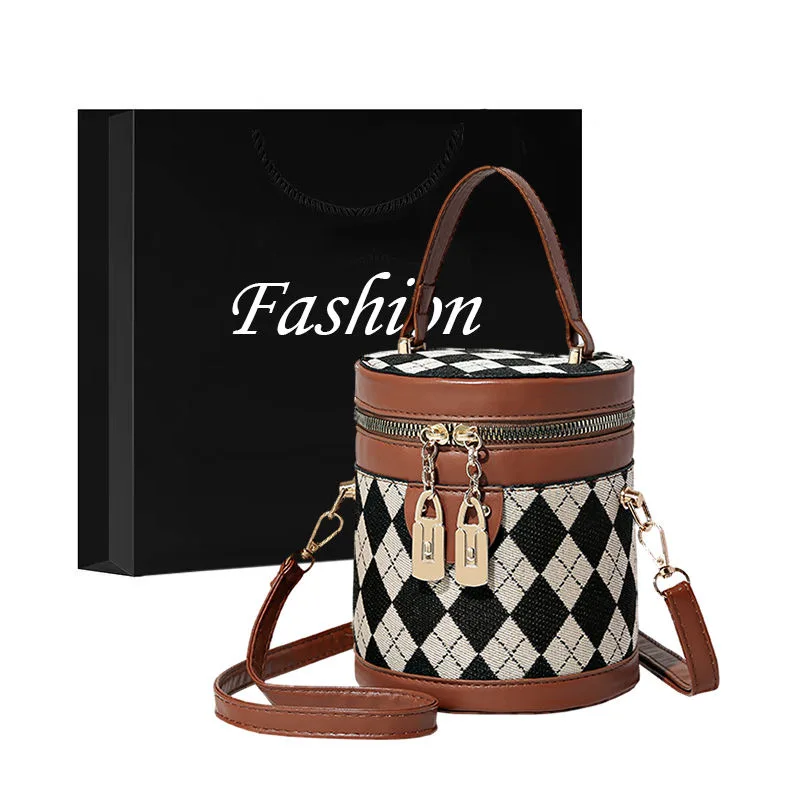 2023 Women's Bag Luxury Lattice Pattern Shoulderbag Bucket Bags Female Mini Handbags For Ladies Potch on Offer Free Shipping