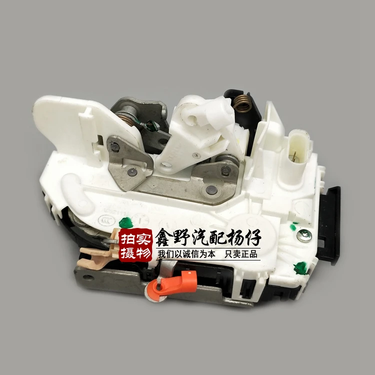 

For Chrysler 300C Jeep Wrangler Car Door Lock Block Car Metal Door Lock High Quality Car Accessories