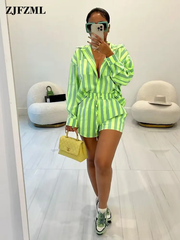 

Daily Causal Vertical Striped Women 2-piece Set Chic Turn Down Collar Full Sleeve Loose Shirt with Drawstring Waist Beach Short