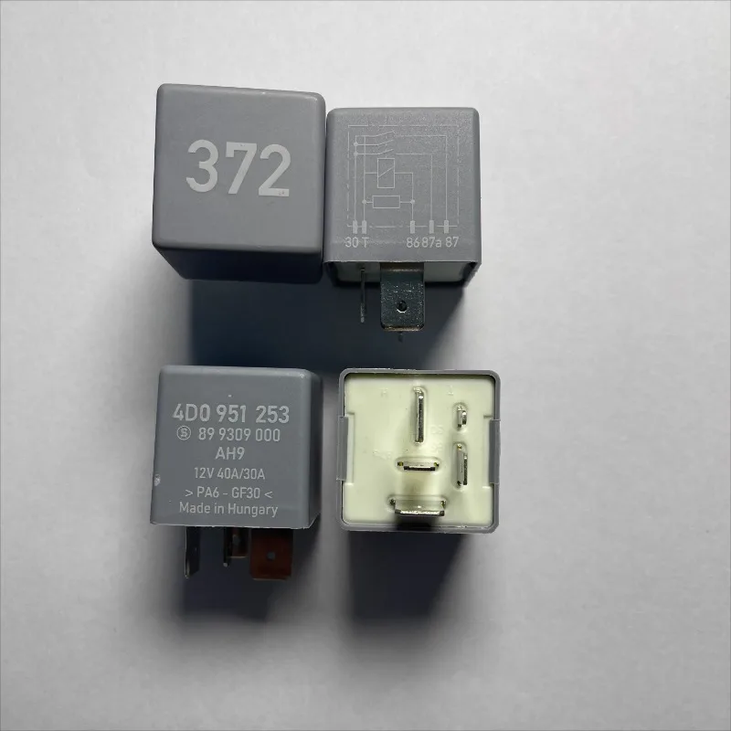 (Абсолютно новое оригинальное) 1 шт./лот 100% оригинальное реле: 4D0 951 253 12 В