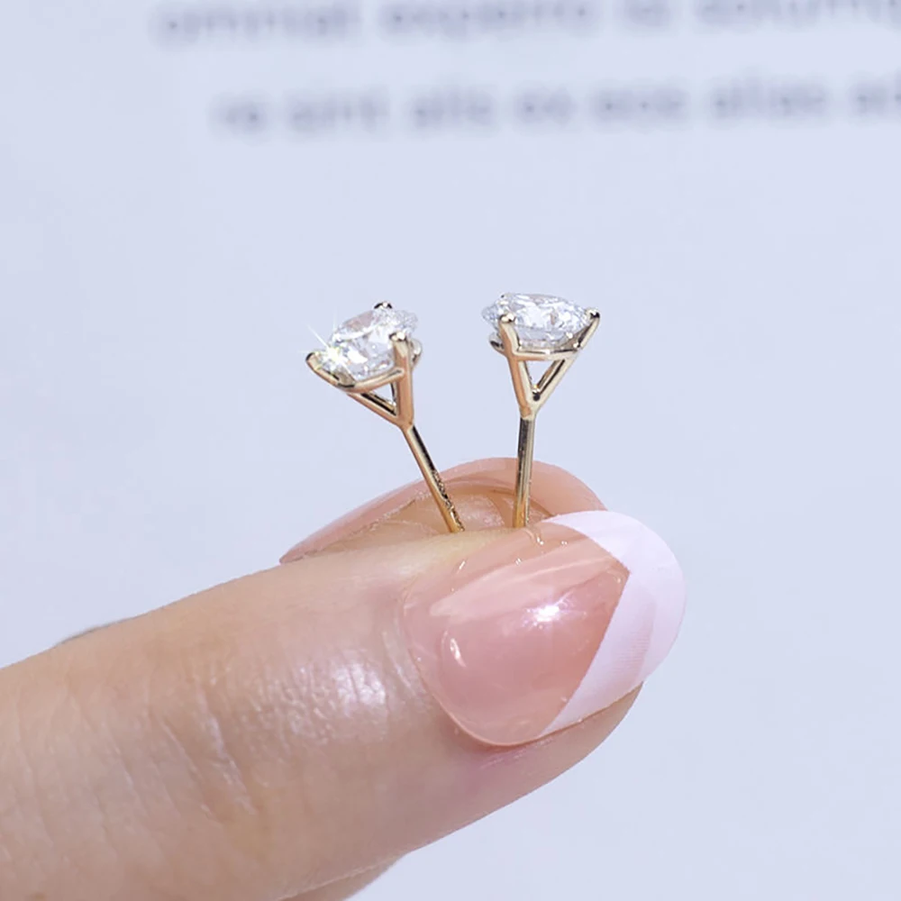 Пара серег-гвоздиков с бриллиантами 0 6-1 2 карата выращенных в лаборатории круглые