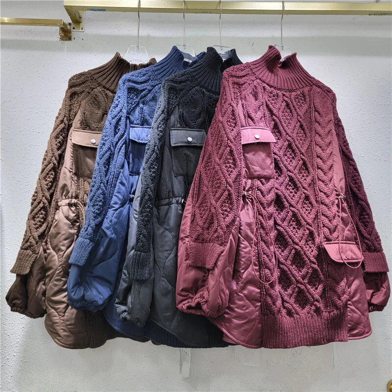 Женский вязаный свитер WTHT