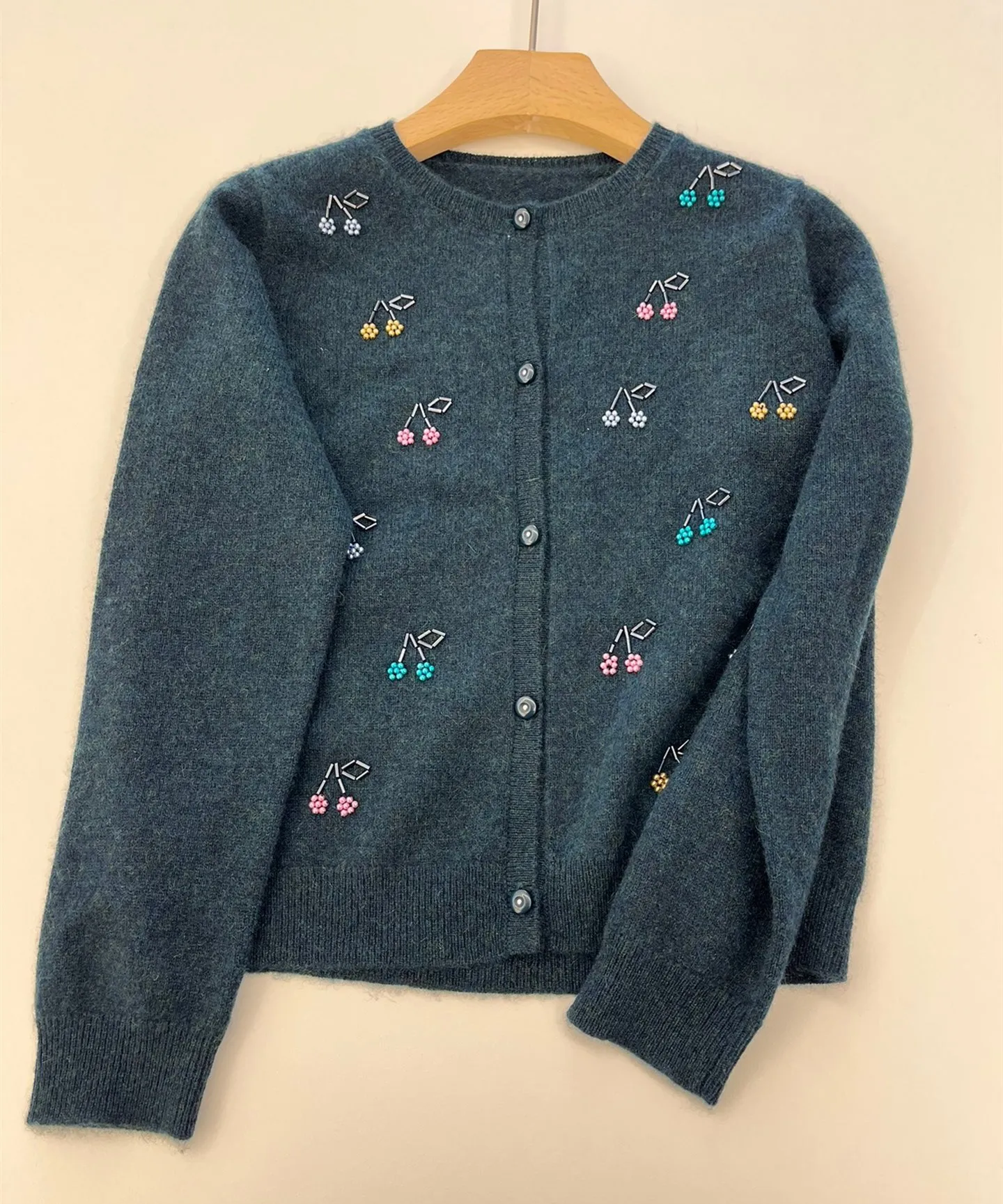 Girls Cardigan High Quality Hand Beaded Cherry 70% Wool 30% Cashmere Soft Knit Cardigan Girls Sweater