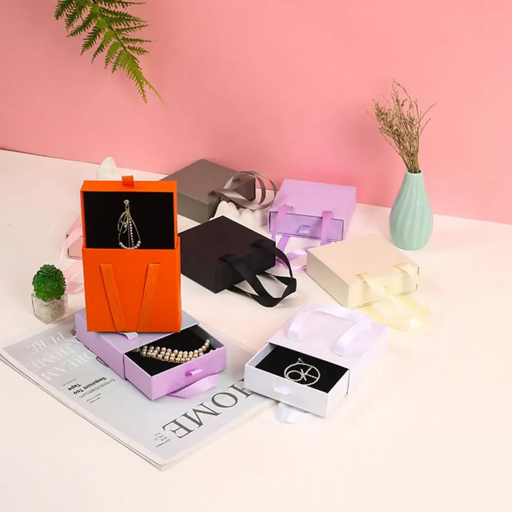 

Earring Storage Box Vibrant Color Smooth Surface Dustproof Drawer Design with Handle Decorative Non-Fading Luxury Necklace Jewel