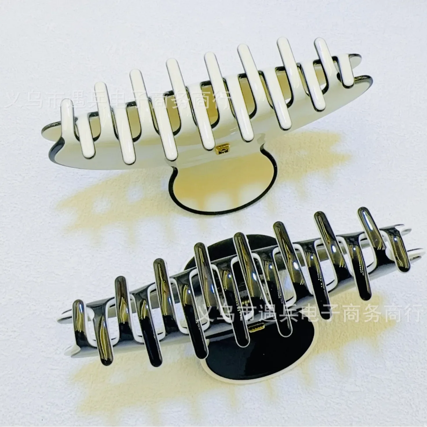 Шикарные элегантные черно-белые ацетатные геометрические заколки для волос