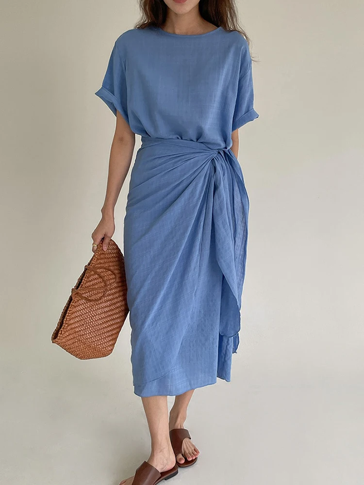 Женское платье-миди с круглым вырезом коротким рукавом и шнуровкой