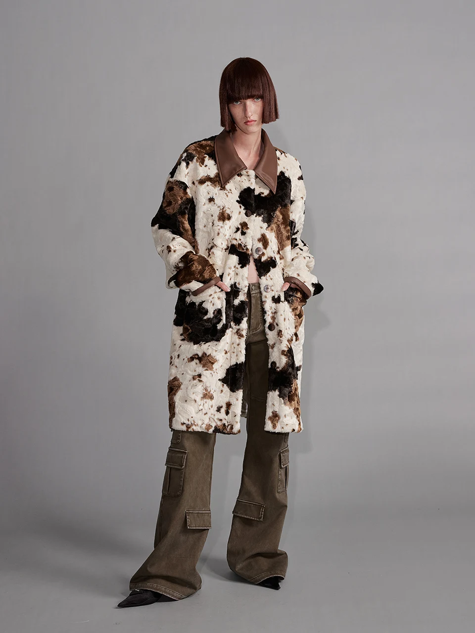 Рисунок 4 - Бежево-коричневое меховое пальто контрастных цветов