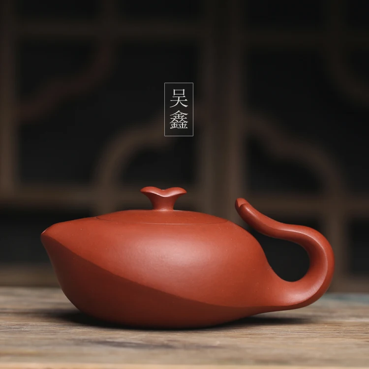 

|Chaozhou hand-held pot Wu Xin whale all hand-made pot Kung Fu teapot Xie Hua apprentice Yixing raw ore purple sand
