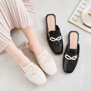 Women Luxury Brand Pearl Slippers Closed Toe Slide Sandals Ladies Square Heel Soft Bottom Outdoor Flat Slippers Woman Flip Flops