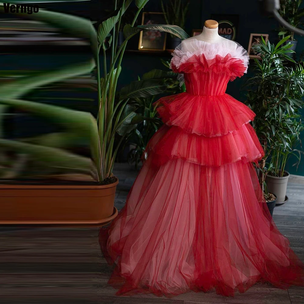 Платье вечернее ТРАПЕЦИЕВИДНОЕ из тюля без рукавов бретелек