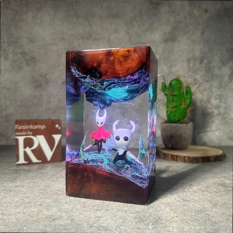 Фото Светильник ручной работы Hollow Knight Hornet Greenpath из эпоксидной смолы, игровой декор, подарок для геймера №3