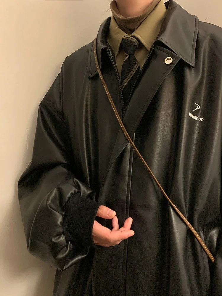 Кожаные куртки мужские модные повседневные однотонные весенние красивые