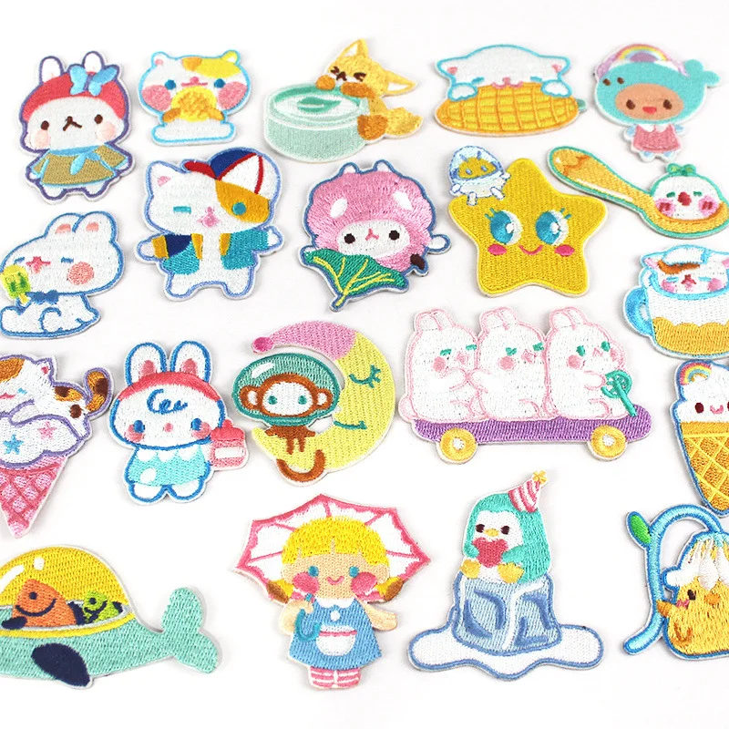 

Cartoon Animal Iron on Embroidery Patches Cute Cat Rabbit Moon DIY Hook Loop Clothes Stripes Child Girls Clothing Accessories