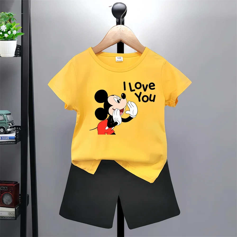 Новый комплект из шортов с коротким рукавом и мультяшного героя мультфильма