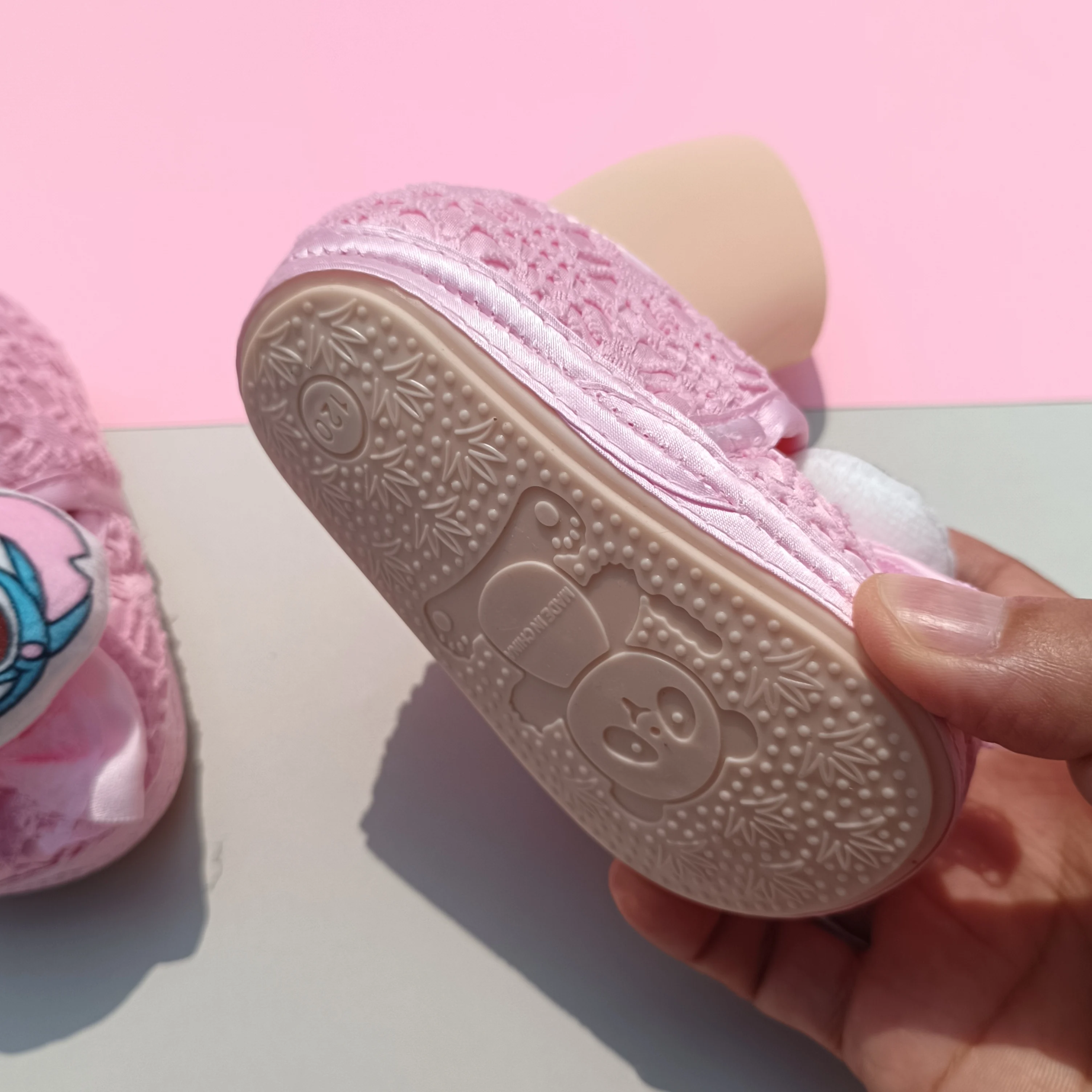 Осенняя детская прогулочная обувь Disney милые Мультяшные Нескользящие и