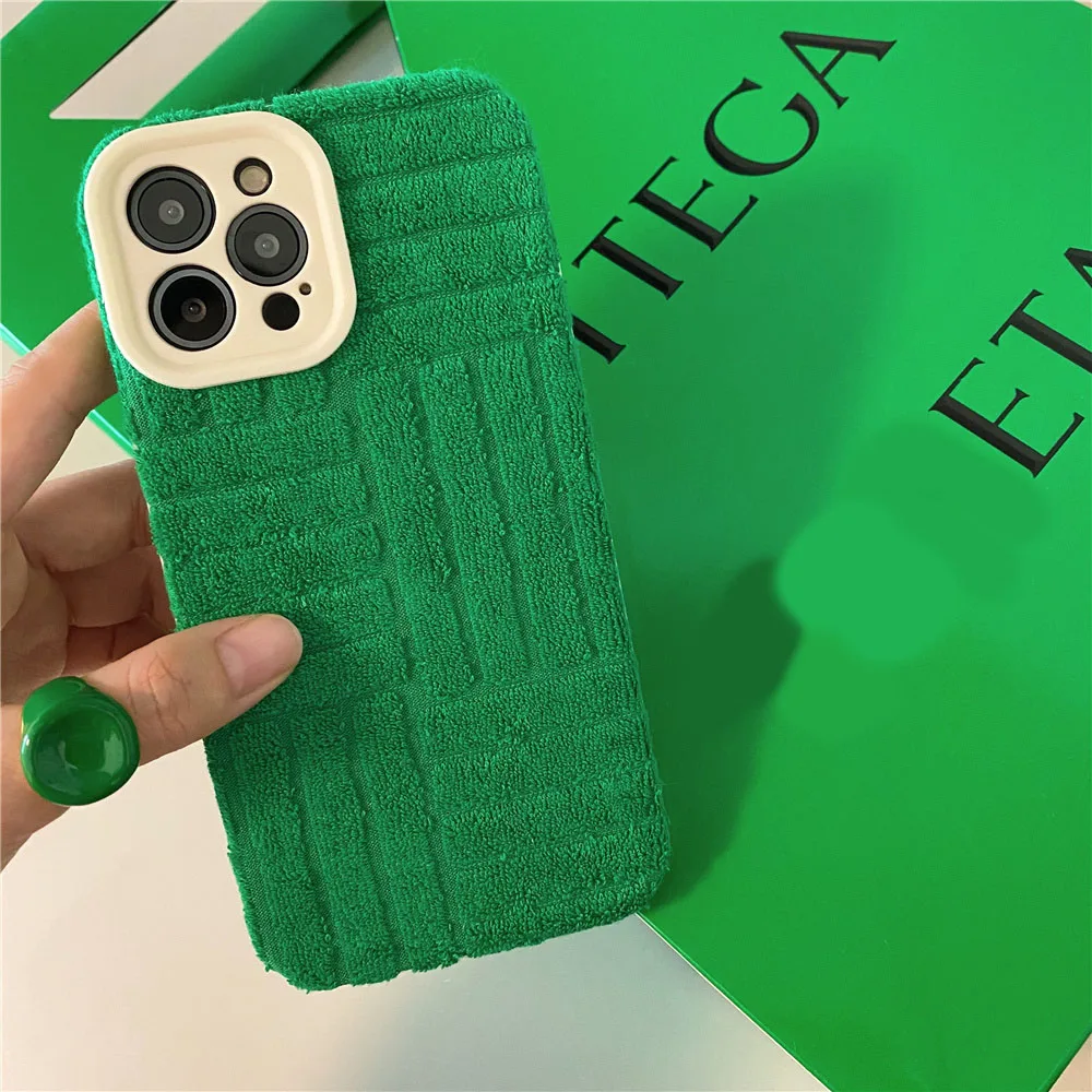 

Fashion BV Green Furry Fluffy Suede Cloth Silicone Phone Case For iPhone 13 12 11 Pro Max XS 12 X XR 7 8 Plus Soft Plush Cover
