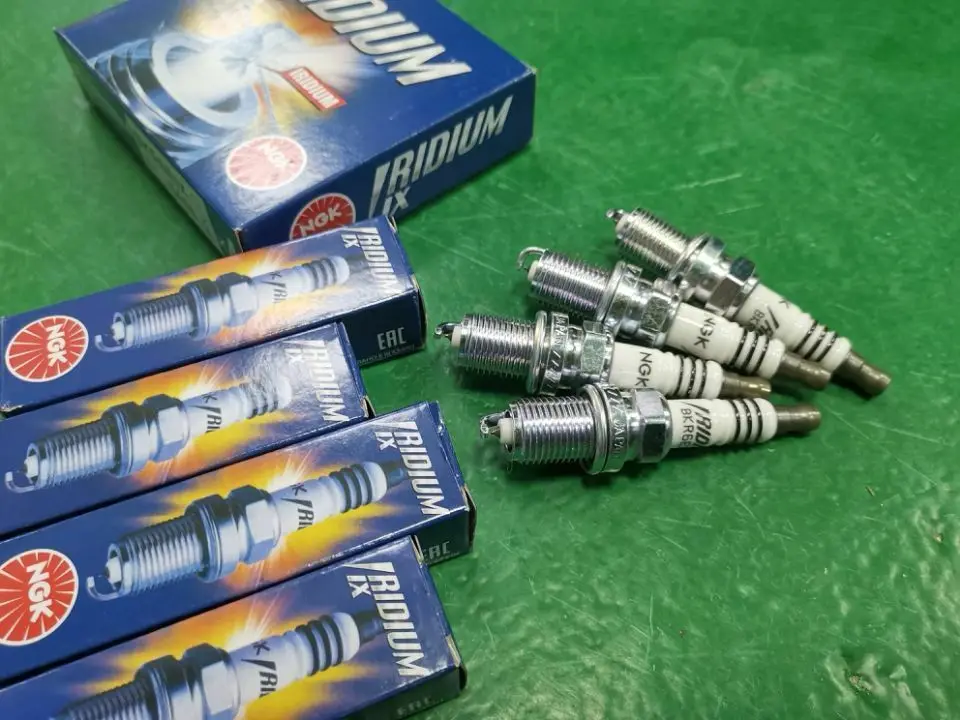 

Высококачественные 4 шт. свечи зажигания NGK Iridium IX bkr6eix 6418 Подходит для Audi BMW Suzuki VW Volvo Porsche- SFH