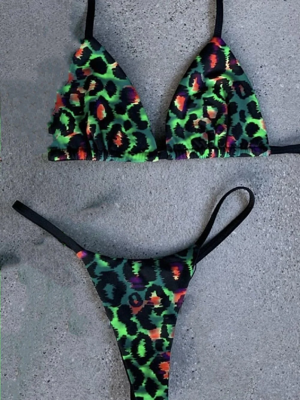 

Sexy Bikini 2023 Christmas Print Swimsuit Swimwear String Bikini Set Bathing Suit Women Biquini Thong Bikinis Beachwear