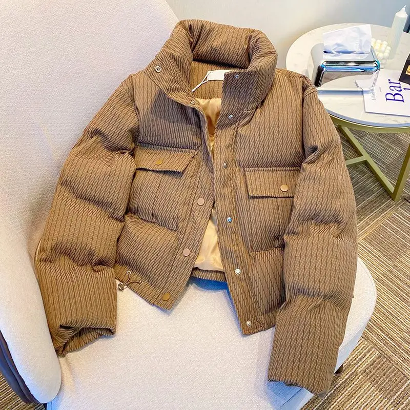 

2023 Women's winter brown cotton jacket Thickened warm fashionable jacket and short Down jacket