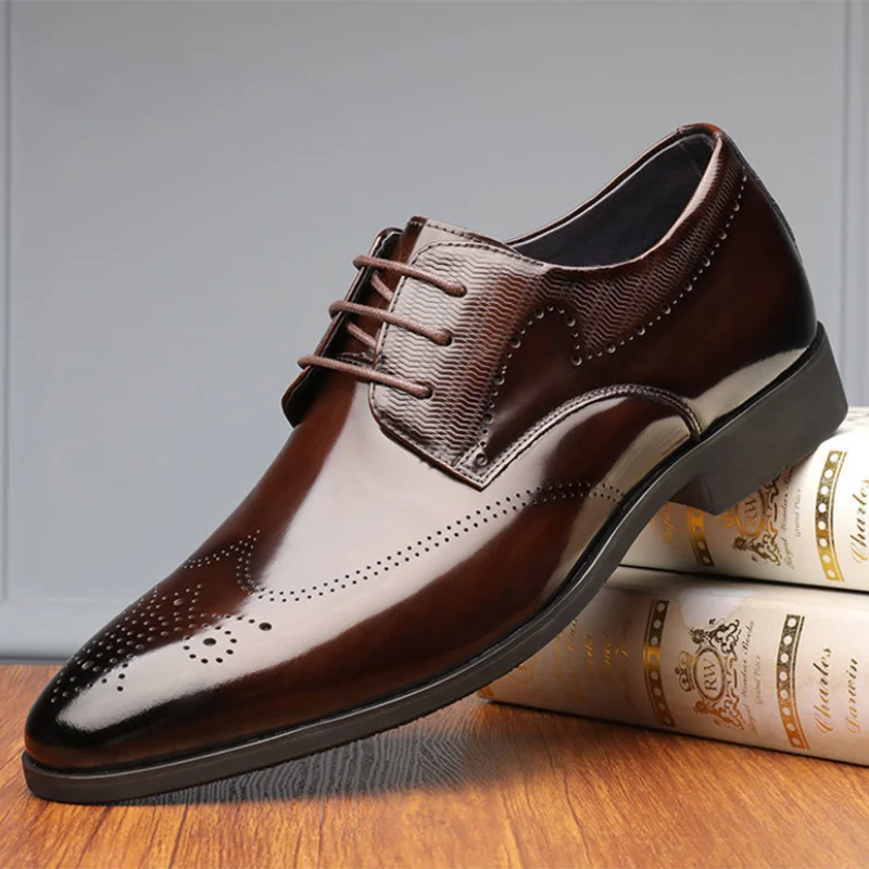 

Elegant Brogue Shoes for Men Lace Up Point Toe Oxfords Formal Style Leather Shoes for Wedding Party Social Office Business Shoes