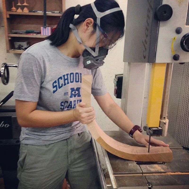 Рисунок 2 - Ленточная пила для тонкого плотника