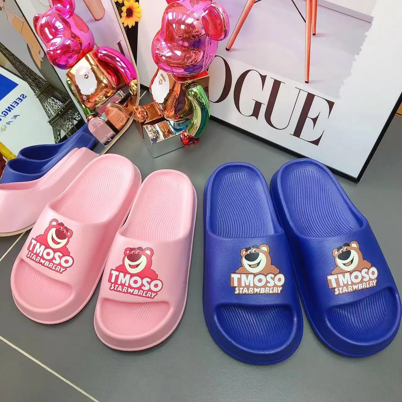 Disney 2023 new Strawberry Bear Couple Sandals Ultra Light Eva Material Cartoon Cute Women's Indoor Bathroom Non-slip Slippers