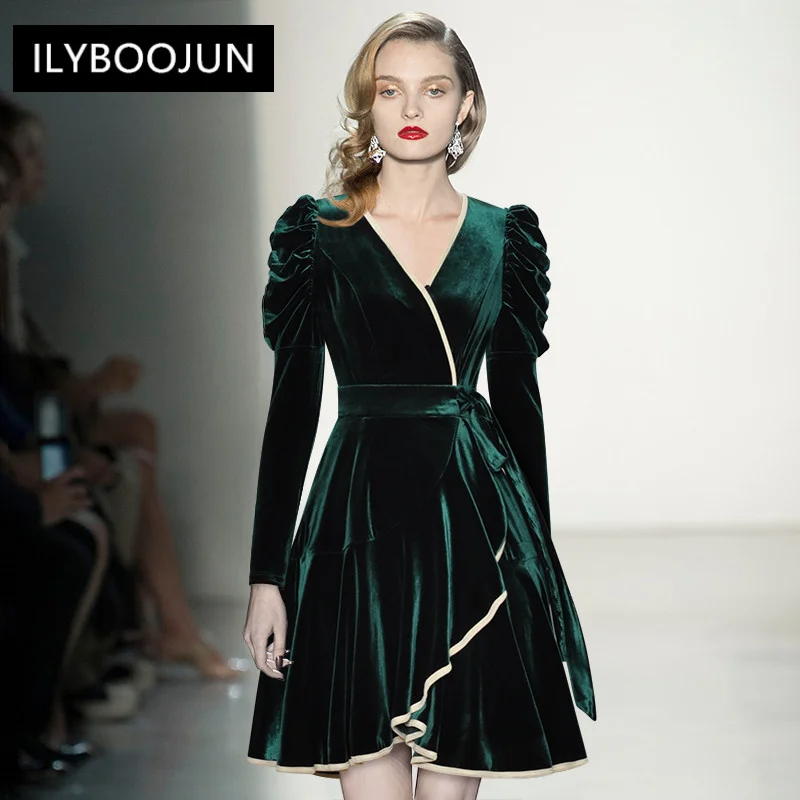 

Fashion Designer Autumn Winter Green Velvet Dress Women's V-Neck Puff Sleeve Vintage Party Dress