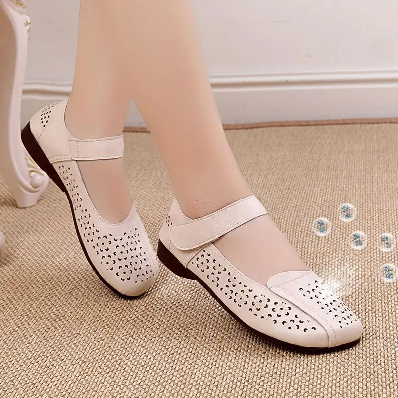 Soft Leather Mom Mary Jane Shoes Non-slip Plus size 41 Breathable Cut-outs Loafers Women's Square Toe Balleria Shoes 2023 New