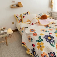 velvet quilted bedspread cute printing bed cover winter flannel bed sheet queen king size ruffle edge bed sheet sofa towel