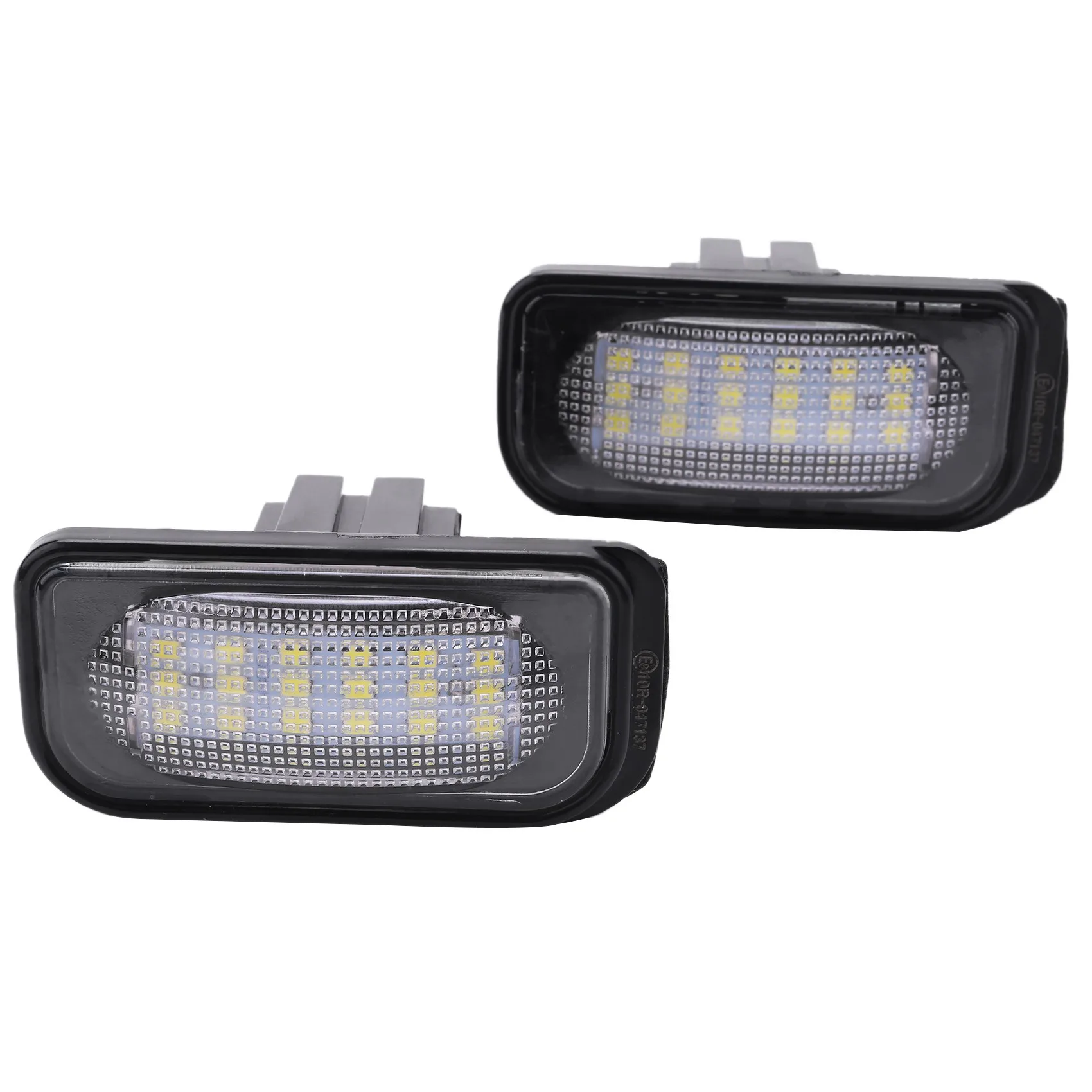 

No License Plate Light Base For - W203 4D Sedan Auto Number Lamp No Flash