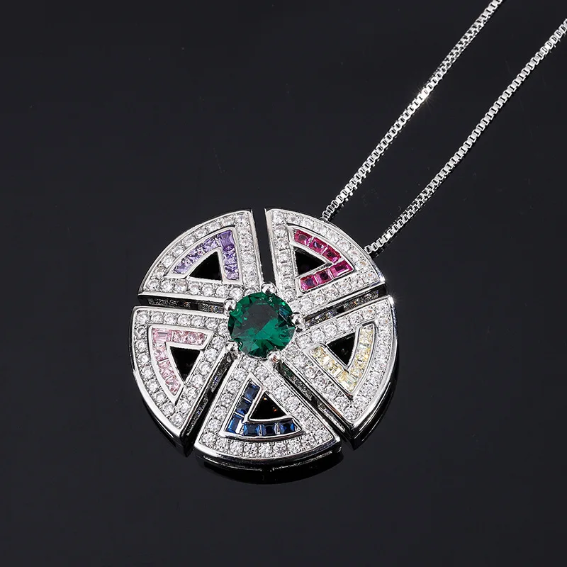 

Windmill Emerald High Carbon Diamond Pendant Necklace Female Jewelry Clavicle Chain Wedding Anniversary Gift for New Year 2023