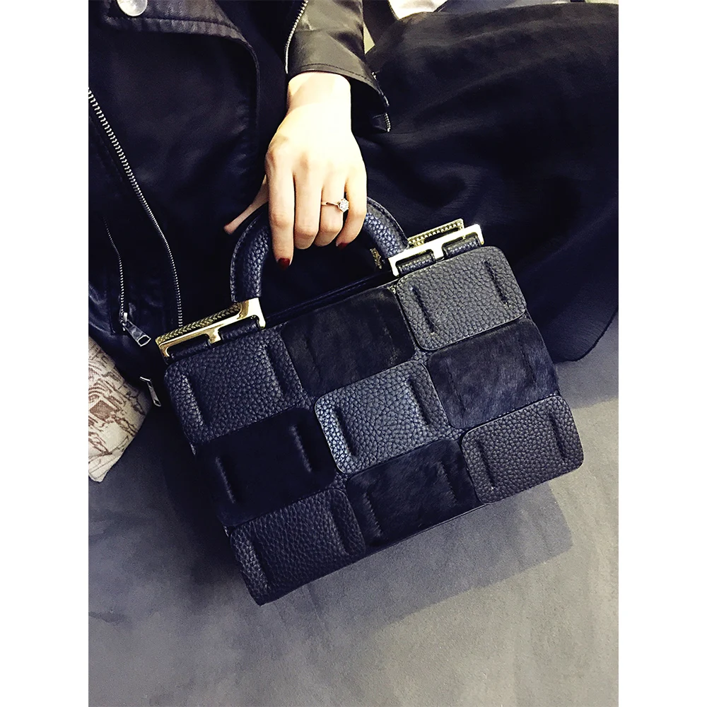 Женская текстурированная сумка из натуральной кожи и конского волоса модная