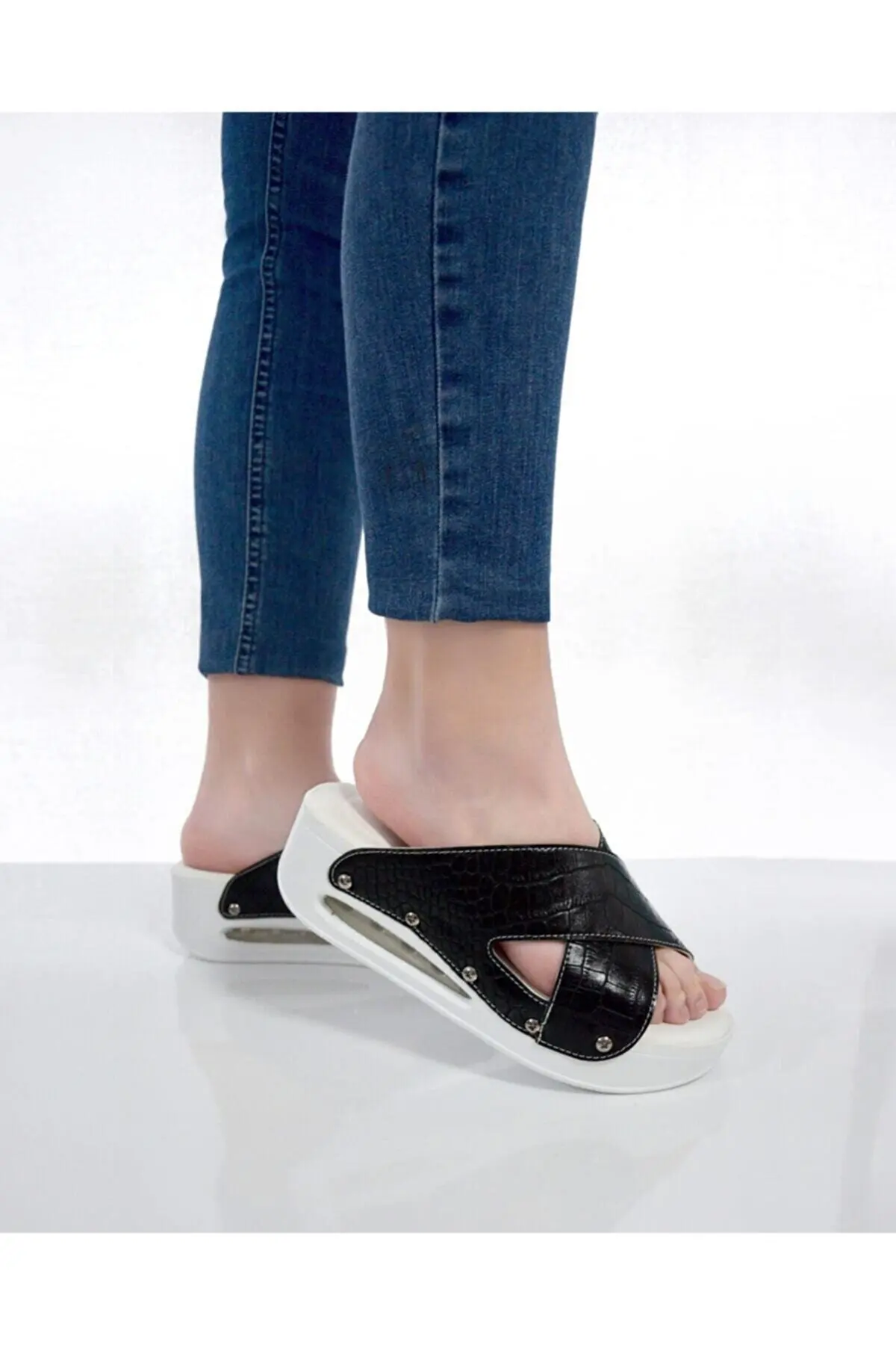 

2022 новые модные тапочки Sabo