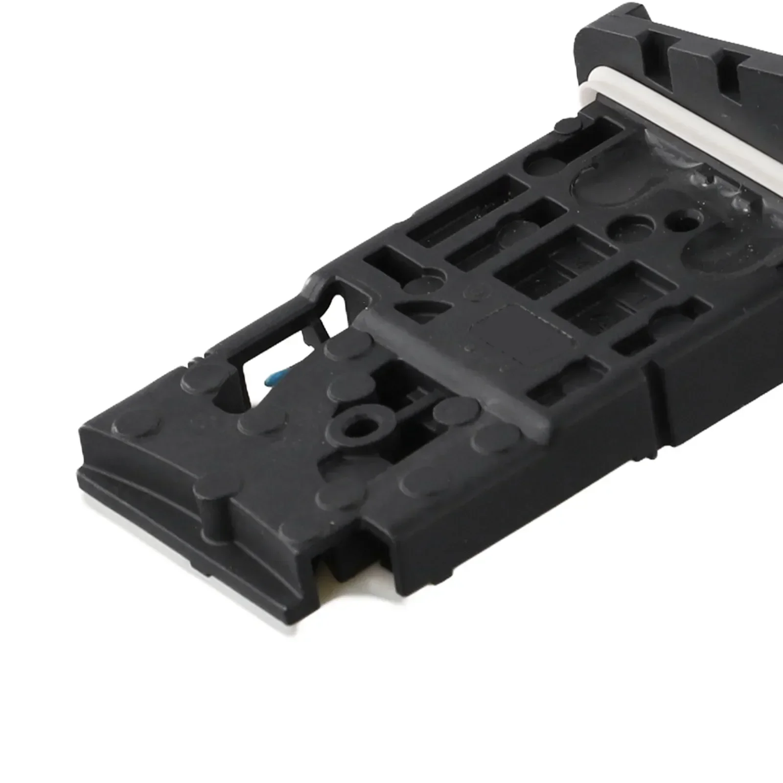 Для BMW X3 X2 X4 X5 F20 F21 Mini F54 F55 F56 Массовый расходомер воздуха Датчик MAF 5WK98505 13628570107