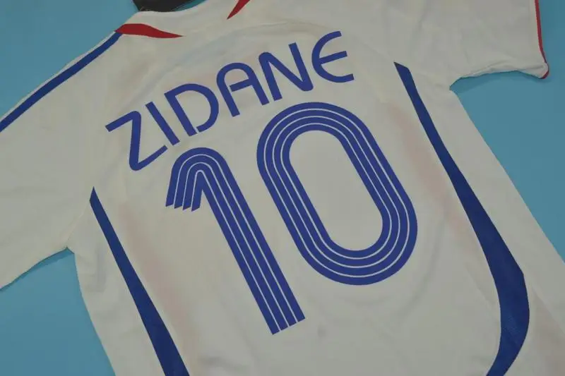 Фото Футболка ZIDANE 10 унисекс в стиле ретро для футбола, повседневная тренировочная футболка, удобная посадка для взрослых, для занятий спортом на открытом воздухе, Франция №2