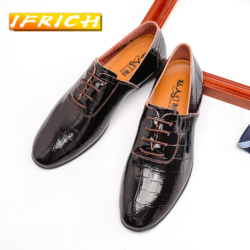 

Популярные кожаные туфли 2022 для мужчин, черная, Белая Мужская модная обувь на шнуровке, Молодежная мужская обувь, удобная повседневная обув...