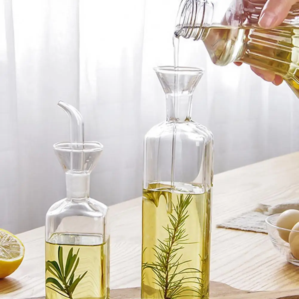 

Oil Bottle Convenient Square Bottom Stream-lined Household Seasoning Bottle for Kitchen Glass Bottle Sauce Bottle