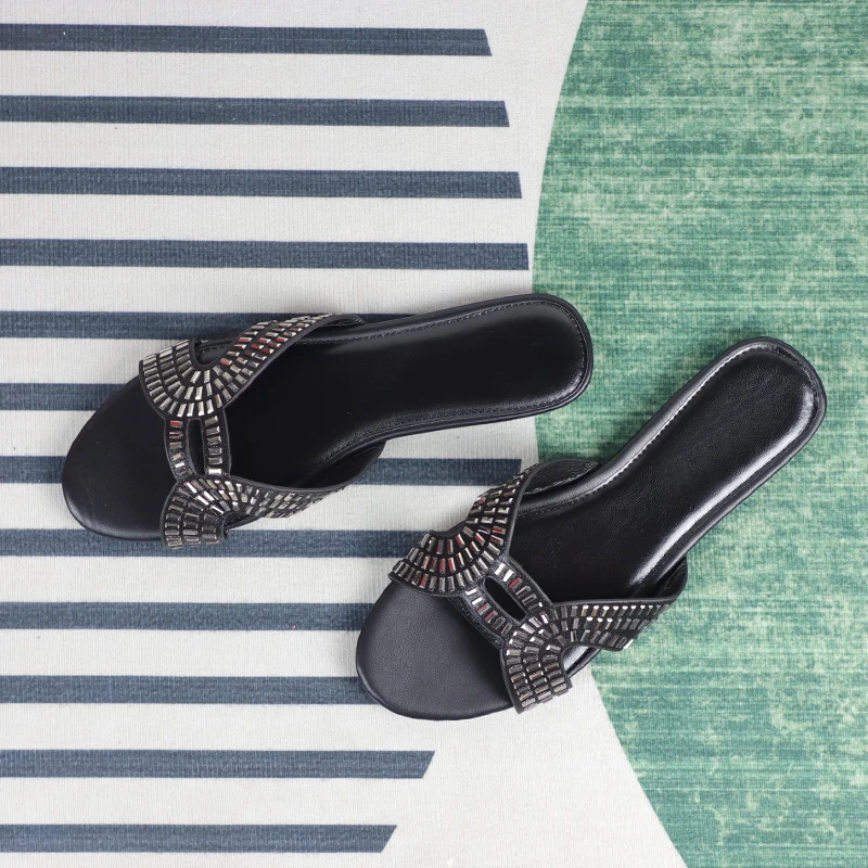 

Brand Design Women's Sandals Summer Shoes Flat Luxury Crystal Beach Slides Open Toe Non-slip Outdoor Soft Woman Slides Wholesale