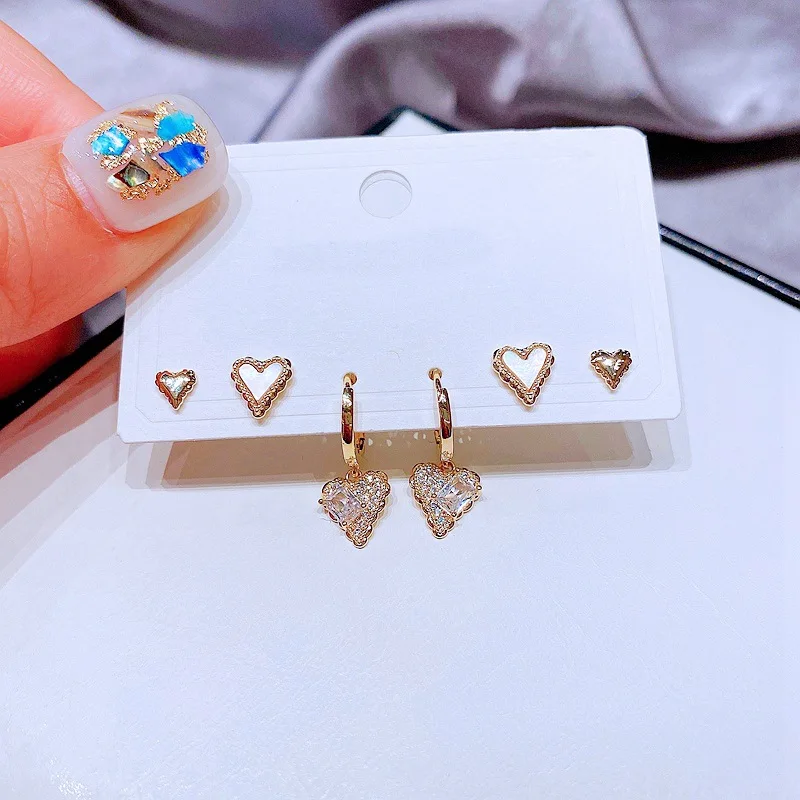 

Женские серьги-подвески из серебра 925 пробы, с фианитом